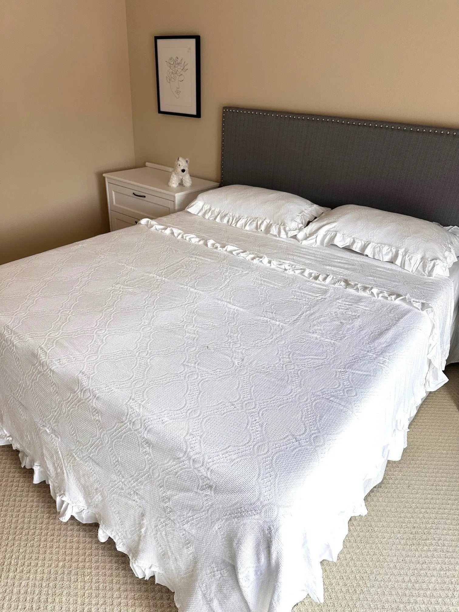 Cotton White Lace Bedspread with Matching Shams for King and Queen Beds - Love Salve